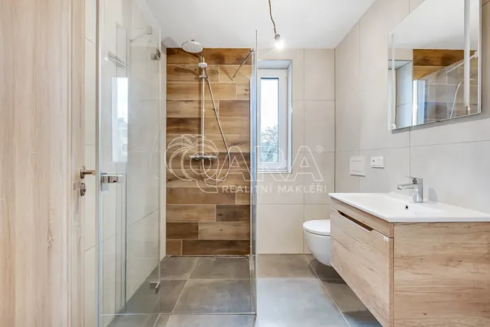 Prodej bytu 2+kk, Kunčice nad Labem, 79 m2