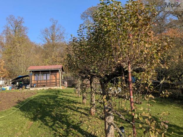 Prodej chaty, Chlumec, U zámeckého rybníka, 16 m2