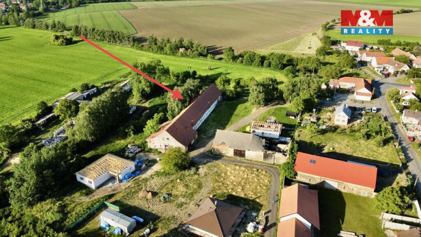 Prodej zemědělského objektu, Dolní Chvatliny - Mančice, 1700 m2