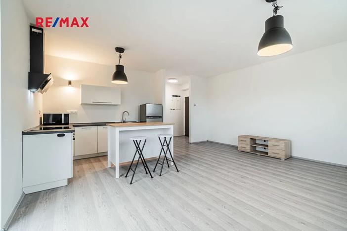 Pronájem bytu 2+kk, Vochov, 51 m2