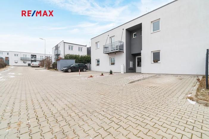 Pronájem bytu 2+kk, Vochov, 51 m2