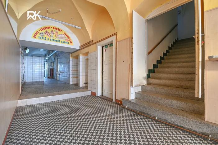 Prodej rodinného domu, Kolín, Pražská, 241 m2