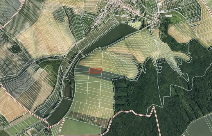 Prodej pole, Dražůvky, 5825 m2