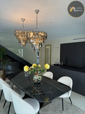 Prodej vily, Marbella, Španělsko, 552 m2