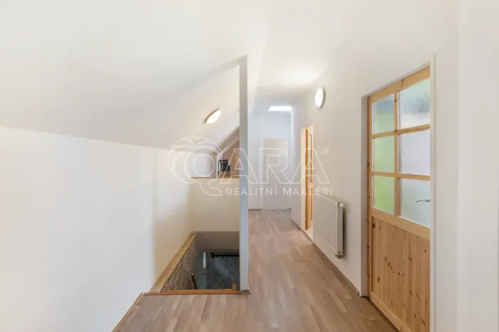 Prodej rodinného domu, Doubravčice, Českobrodská, 162 m2