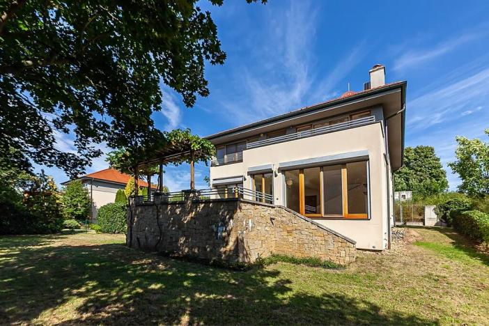 Prodej rodinného domu, Úholičky, Nade Dvorem, 192 m2