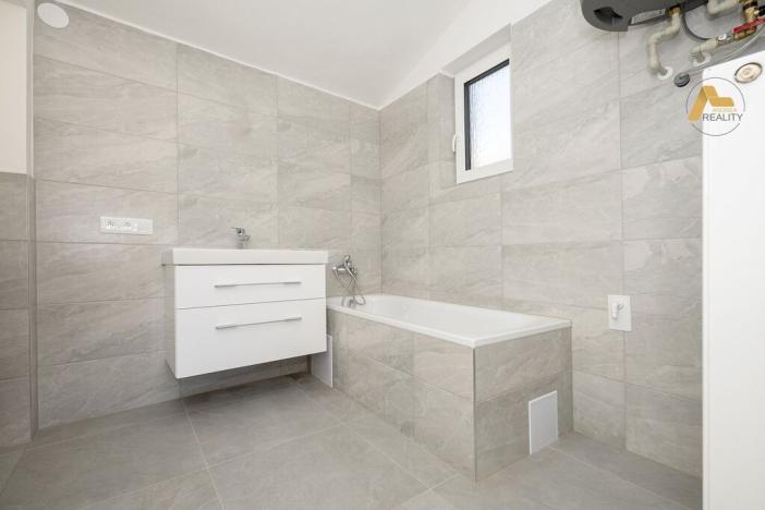 Pronájem bytu 2+1, Písek, třída Národní svobody, 59 m2