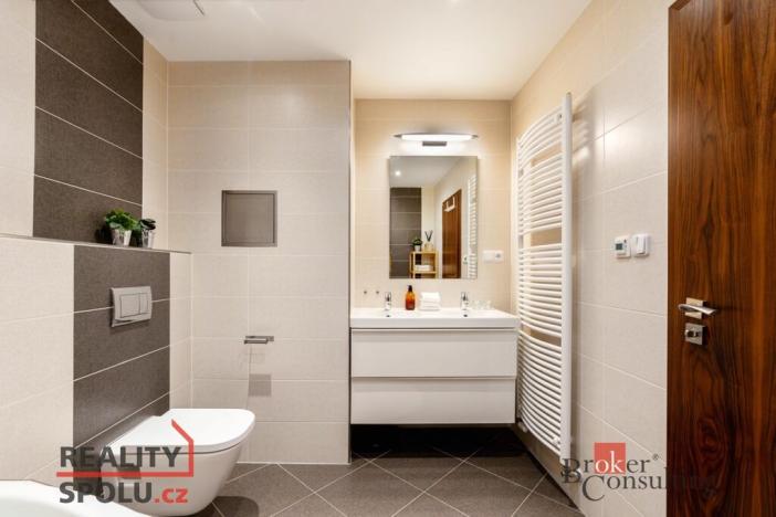 Pronájem bytu 4+kk, Praha - Zličín, Sazovická, 93 m2