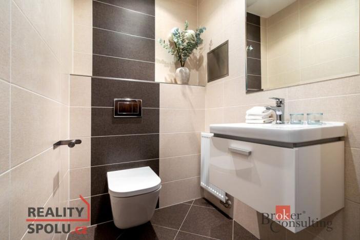 Pronájem bytu 4+kk, Praha - Zličín, Sazovická, 93 m2