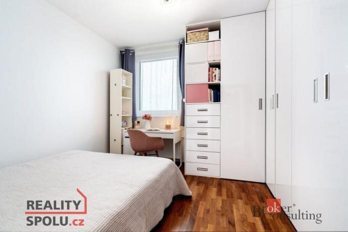 Pronájem bytu 4+kk, Praha - Zličín, Sazovická, 93 m2