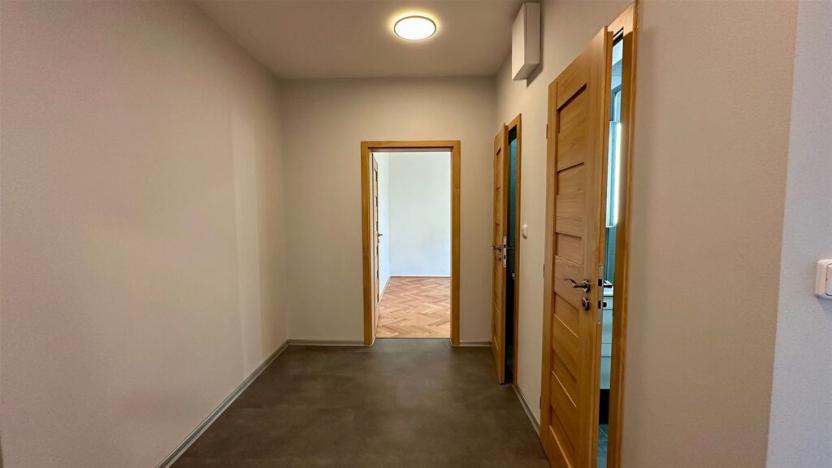 Pronájem bytu 2+1, Cheb, V Zahradách, 54 m2