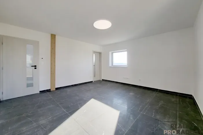 Prodej rodinného domu, Dobšice, 246 m2