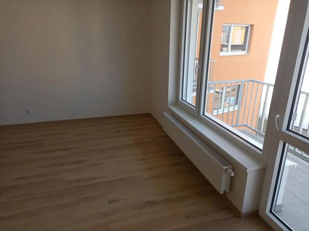 Pronájem bytu 1+kk, Praha - Černý Most, Dobrovolného, 32 m2