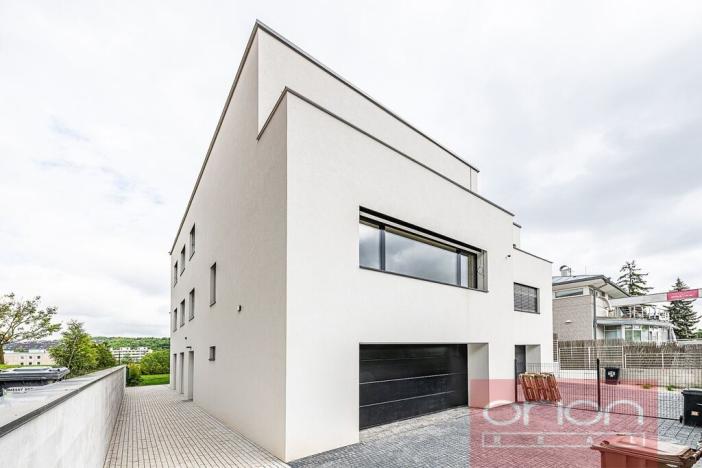 Pronájem rodinného domu, Praha - Stodůlky, Ke Koh-i-nooru, 282 m2