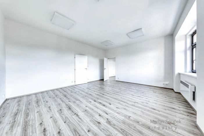 Pronájem kanceláře, Praha - Holešovice, U Výstaviště, 60 m2