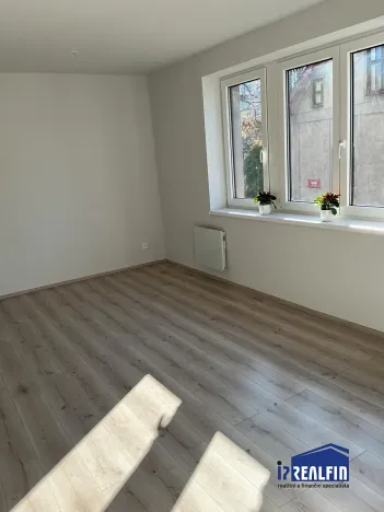 Prodej bytu 2+kk, Liberec, Červeného, 64 m2