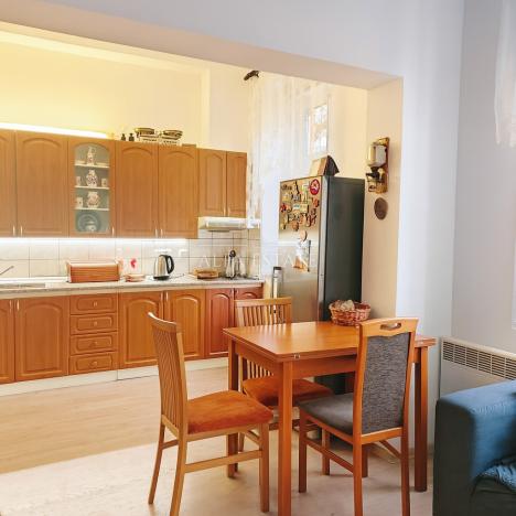 Prodej bytu 2+kk, Karlovy Vary - Stará Role, Závodu míru, 36 m2