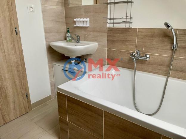 Pronájem bytu 2+kk, Šumperk, Banskobystrická, 38 m2