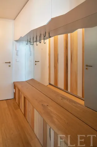 Pronájem bytu 2+kk, Praha - Holešovice, Komunardů, 57 m2