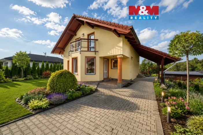 Prodej rodinného domu, Litohlavy, 151 m2