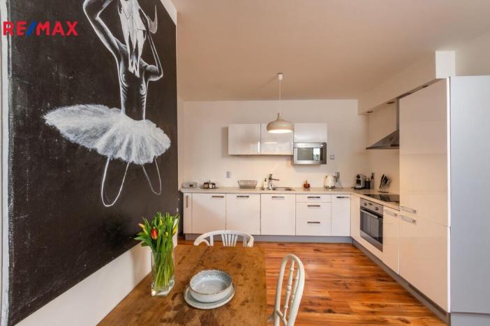 Prodej bytu 3+kk, Praha - Vysočany, Pod Harfou, 71 m2