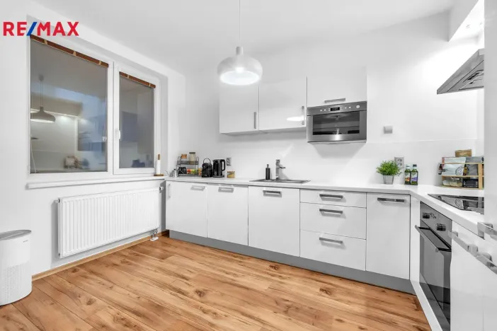 Prodej bytu 3+kk, Praha - Vysočany, Pod Harfou, 71 m2