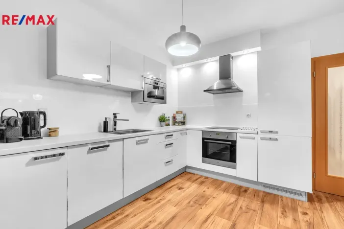 Prodej bytu 3+kk, Praha - Vysočany, Pod Harfou, 71 m2