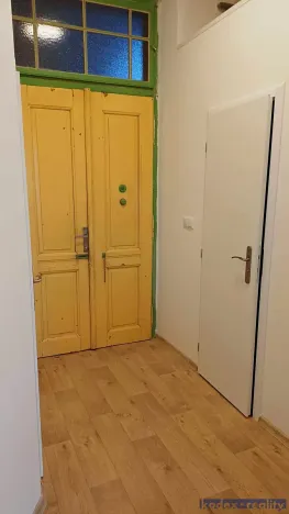 Pronájem bytu 2+kk, Hradec Králové, Československé armády, 34 m2