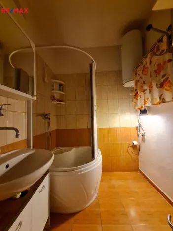 Prodej bytu 2+1, Přílepy, 67 m2