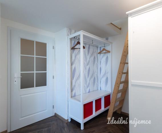 Pronájem bytu 2+kk, Praha - Vinohrady, Na Kozačce, 52 m2