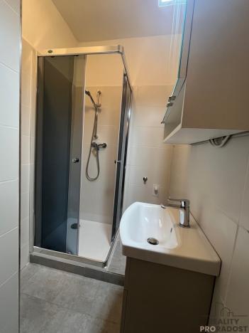 Pronájem bytu 2+1, Kladno, Poštovní náměstí, 68 m2
