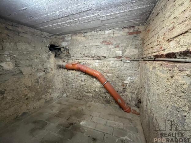 Pronájem bytu 2+1, Kladno, Poštovní náměstí, 68 m2