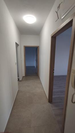 Pronájem bytu 2+1, Strakonice - Strakonice I, B. Němcové, 60 m2