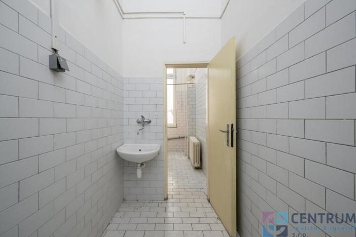 Pronájem skladu, Turnov, Přepeřská, 1568 m2