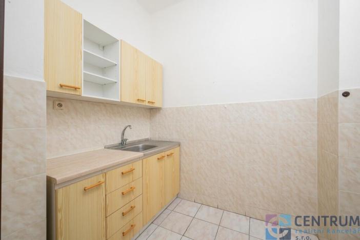 Pronájem obchodního prostoru, Turnov, Přepeřská, 1371 m2