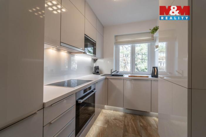 Prodej bytu 3+1, Hostivice, Na Pískách, 100 m2