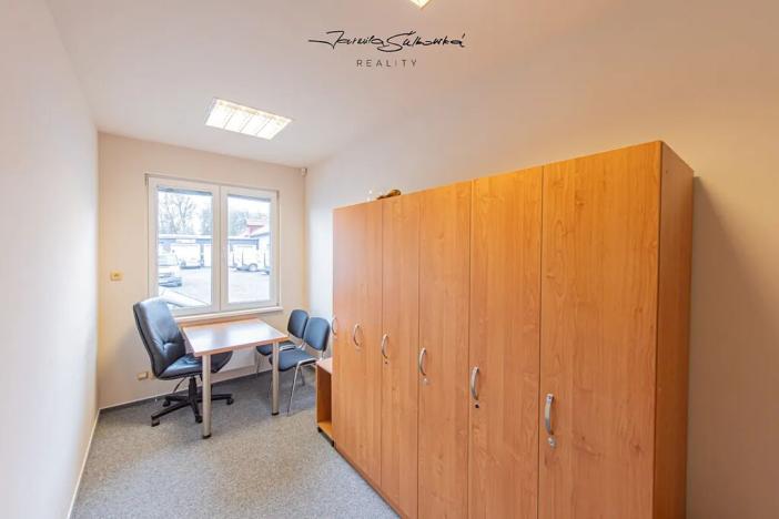 Pronájem kanceláře, Olomouc, I. P. Pavlova, 65 m2