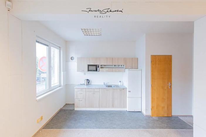 Pronájem kanceláře, Olomouc, I. P. Pavlova, 65 m2