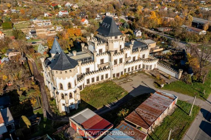 Prodej ubytování, Znojmo, Suchohrdelská, 1550 m2