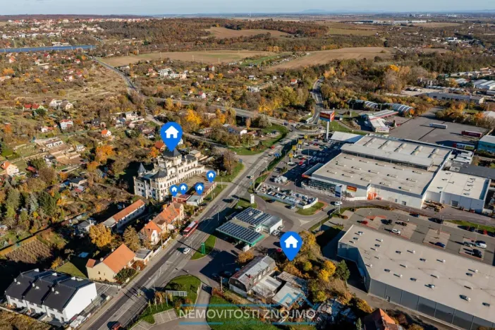 Prodej ubytování, Znojmo, Suchohrdelská, 1550 m2