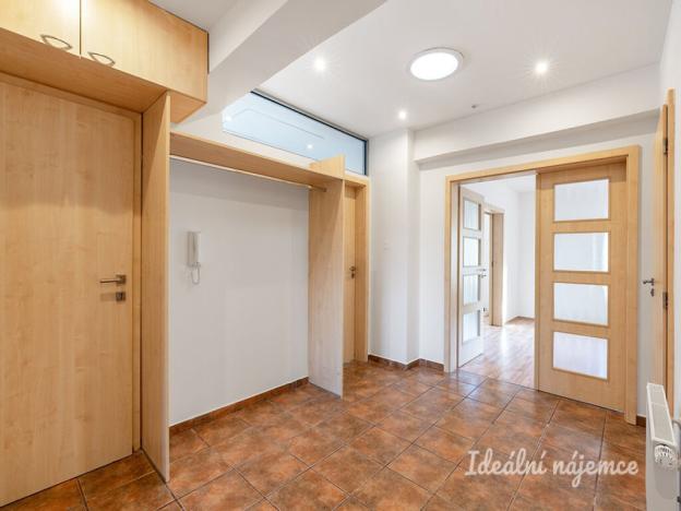 Pronájem bytu 3+1, Praha - Chodov, Volkovova, 75 m2