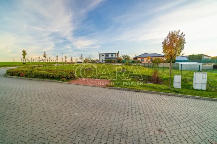 Prodej pozemku pro bydlení, Mělník, Včelařská, 863 m2