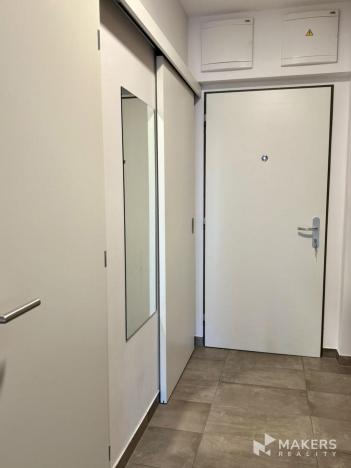 Pronájem bytu 2+kk, Praha - Michle, Hadovitá, 50 m2