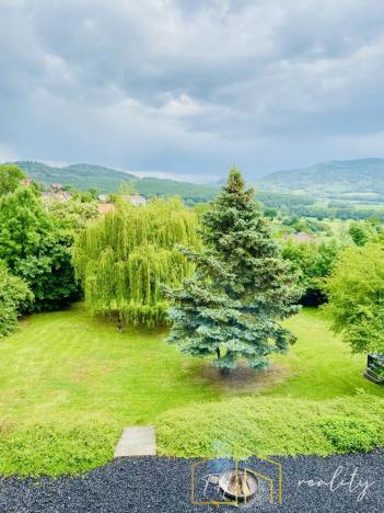 Prodej vícegeneračního domu, Třebušín, 750 m2