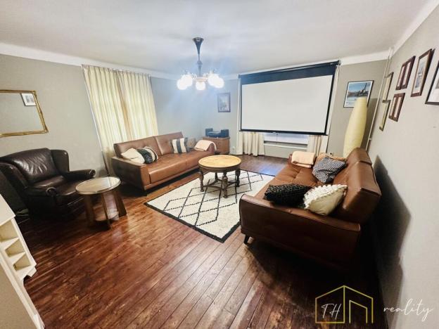 Prodej vícegeneračního domu, Třebušín, 750 m2