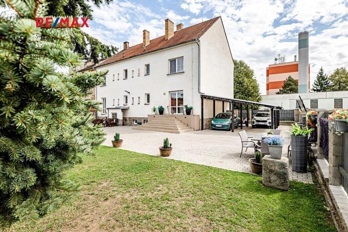 Prodej činžovního domu, České Velenice, Komenského, 247 m2