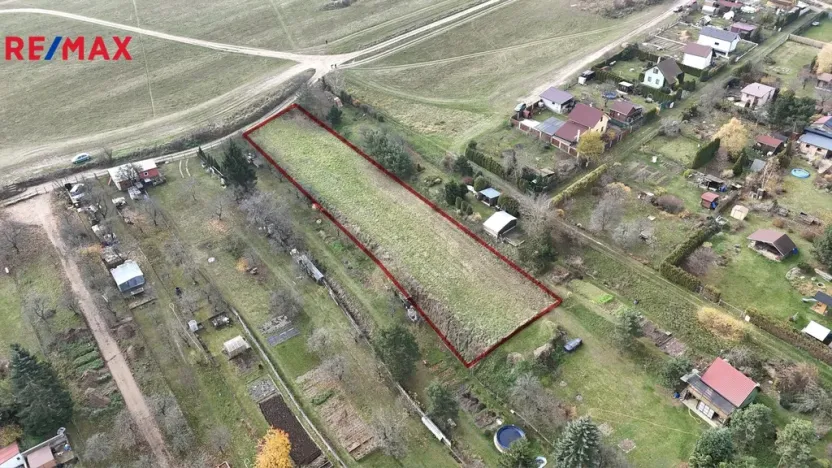 Prodej pozemku pro bydlení, Třebíč, 2142 m2