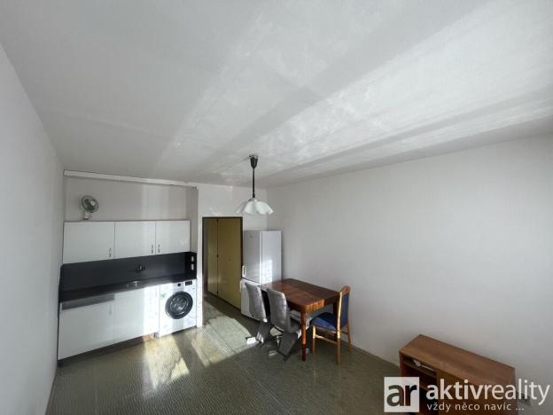 Pronájem bytu 1+kk, Neratovice, 28. října, 24 m2