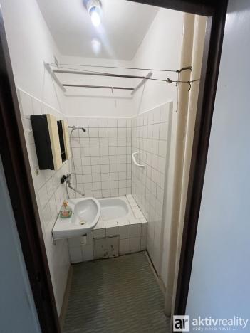 Pronájem bytu 1+kk, Neratovice, 28. října, 24 m2