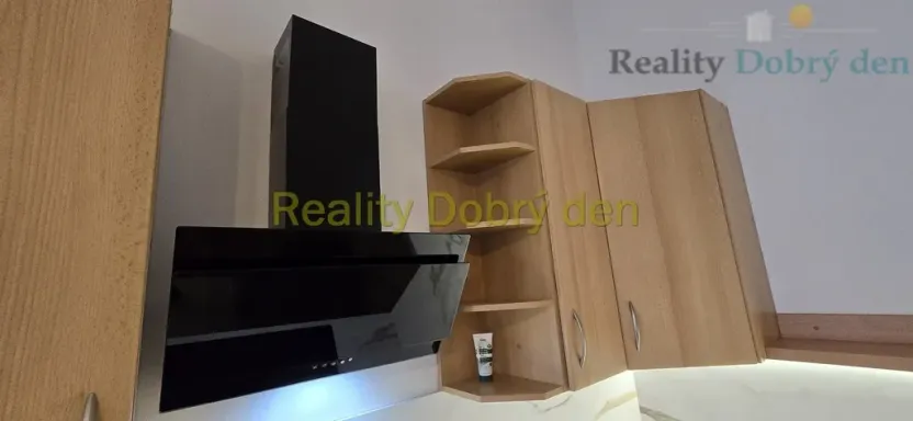 Pronájem bytu 2+kk, Opava, Lidická, 50 m2